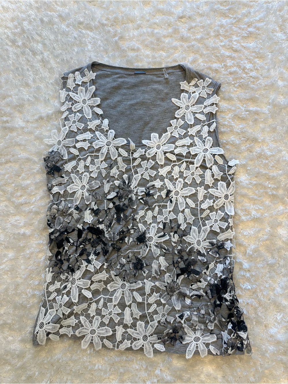 Tahari Gray and White Floral Lace Tank Top